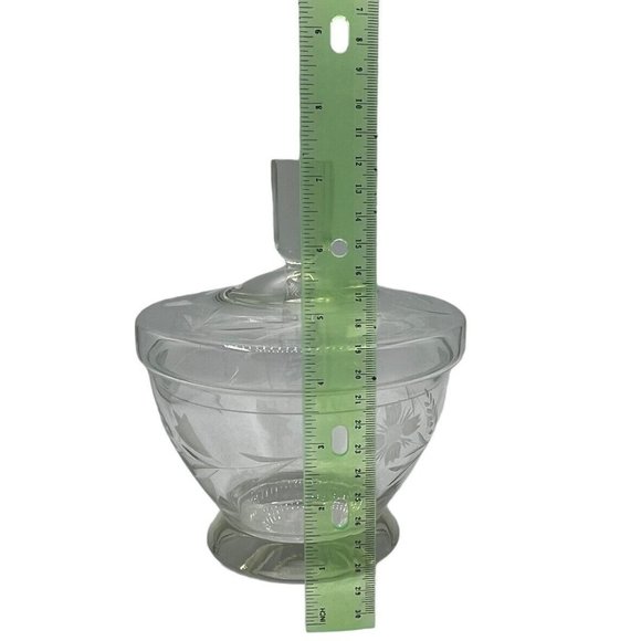 Vintage Engraved Floral Crystal Candy Dish with Lid Clear Glass READ - Picture 12 of 14